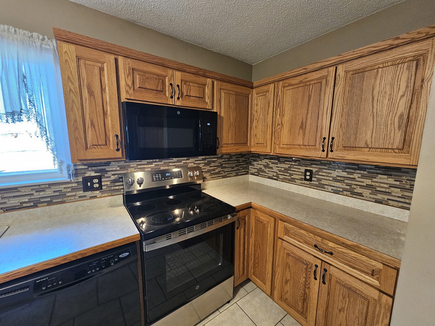 4304 Sassafras Lane Mount Vernon, IL 62864 - Photo 8 of 26