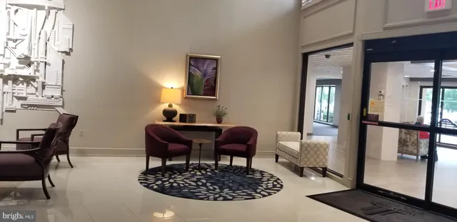 $2,350 | 21122 Valley Forge Circle, Unit 1122, King of Prussia, PA 19406