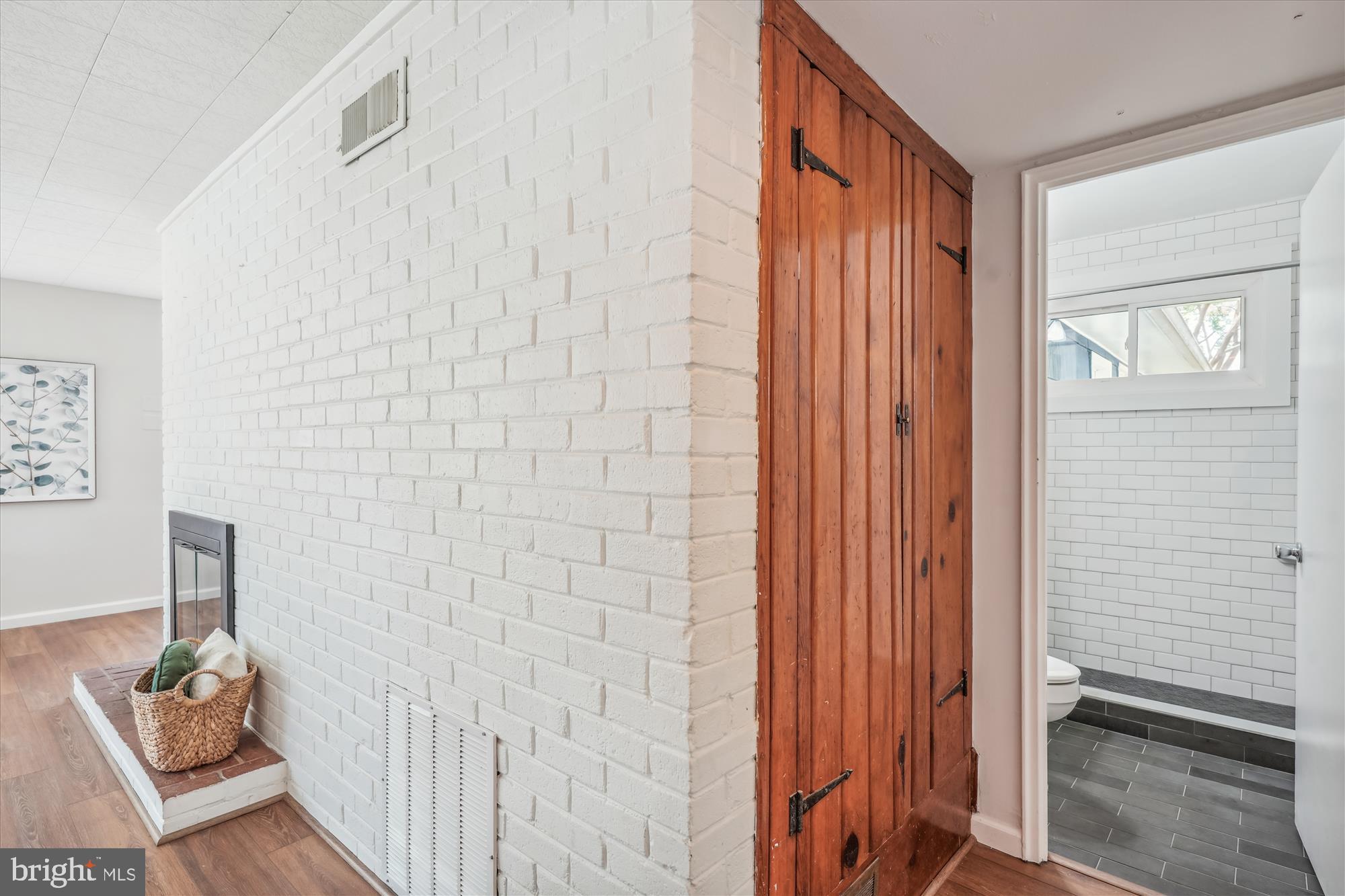 9805 Dilston Road Silver Spring, MD 20903 - Photo 23 of 45 Gallery Image 23