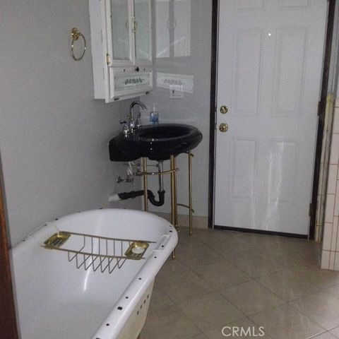 $3,595 | 3545 Pansy Drive, Calabasas, CA 91302