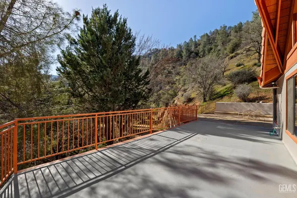 $400,000 | Undisclosed Address, Caliente, CA 93518
