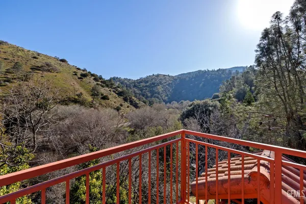 $400,000 | Undisclosed Address, Caliente, CA 93518