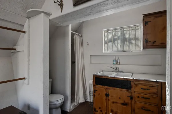 $400,000 | Undisclosed Address, Caliente, CA 93518