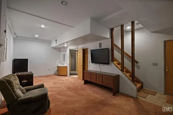 $400,000 | Undisclosed Address, Caliente, CA 93518