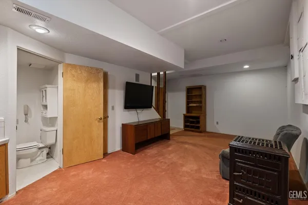 $400,000 | Undisclosed Address, Caliente, CA 93518