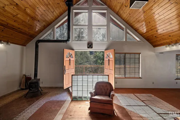 $400,000 | Undisclosed Address, Caliente, CA 93518
