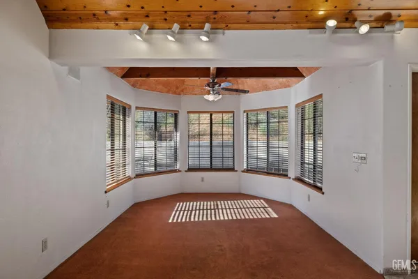 $400,000 | Undisclosed Address, Caliente, CA 93518