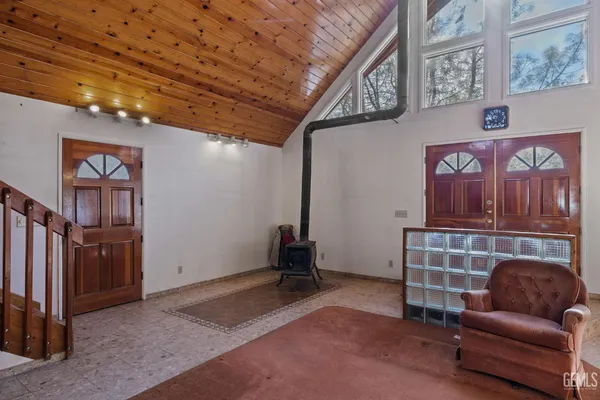 $400,000 | Undisclosed Address, Caliente, CA 93518