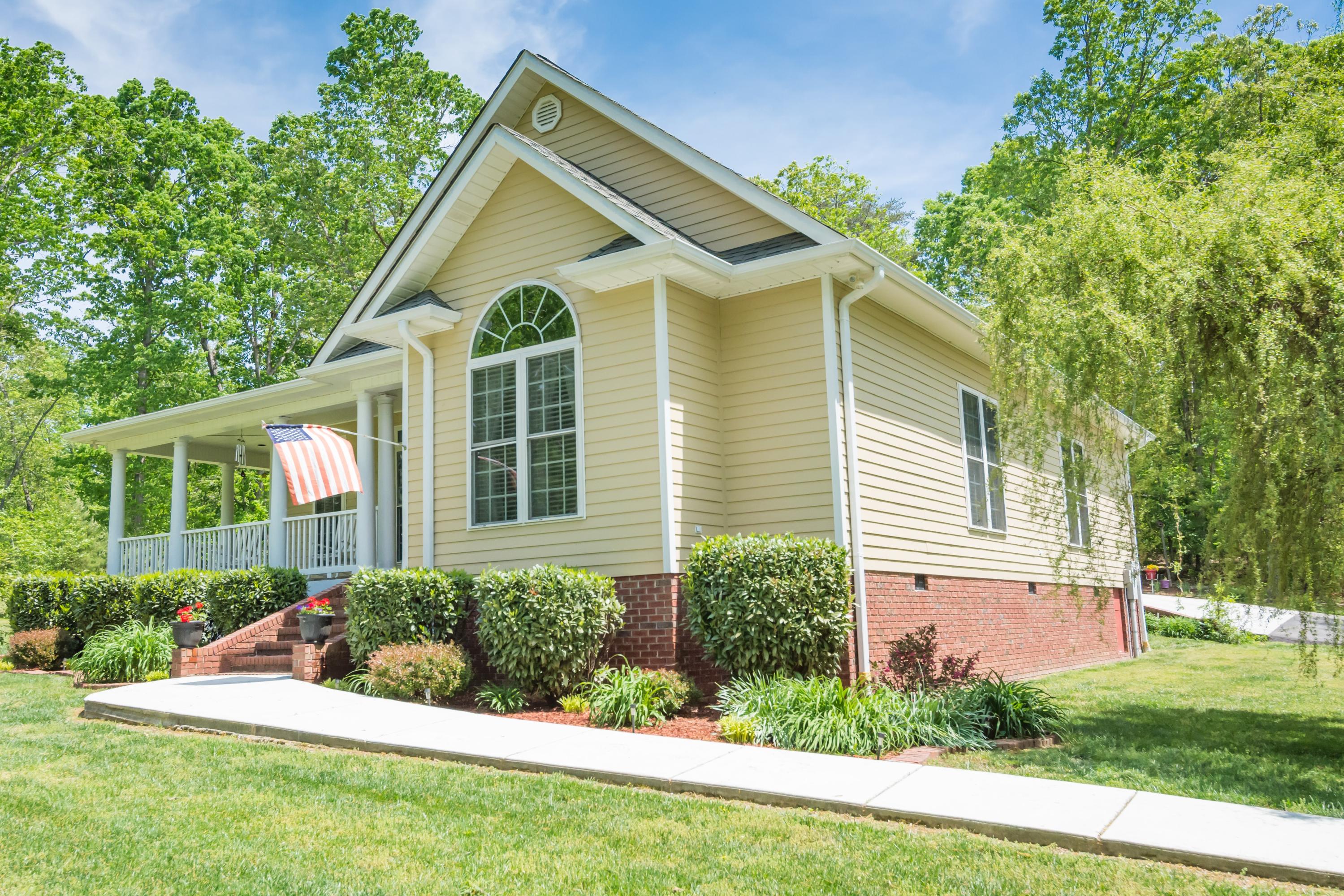 2468 Hudlow Loop Road Dunlap, TN 37327 - Photo 23 of 33 Front View Upclose