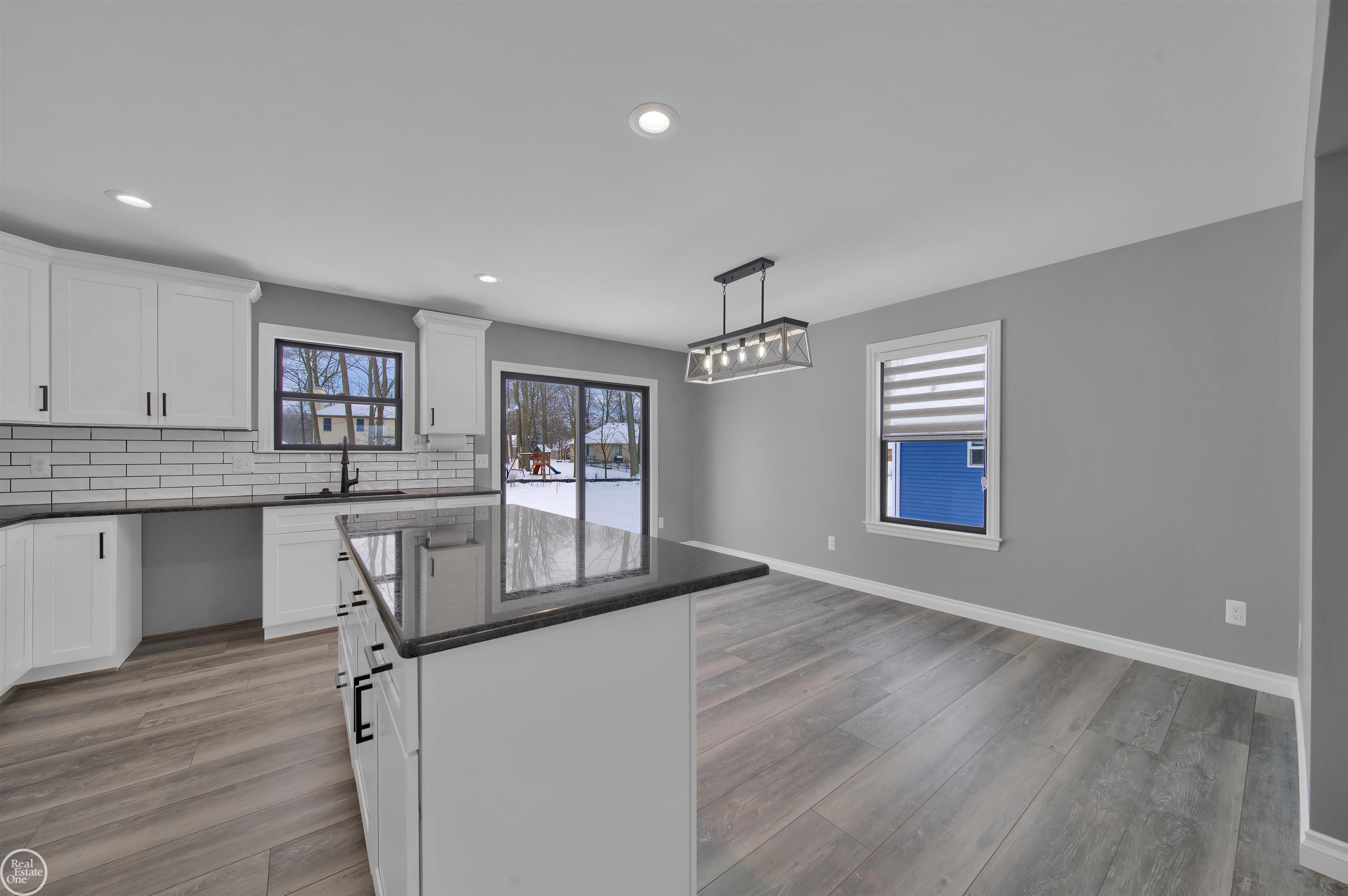 1815 Riley Road St. Clair, MI 48079 - Photo 5 of 23 50117943-85cbff7e-76b4-44ba-a4ca-adf97671fb89.JPG