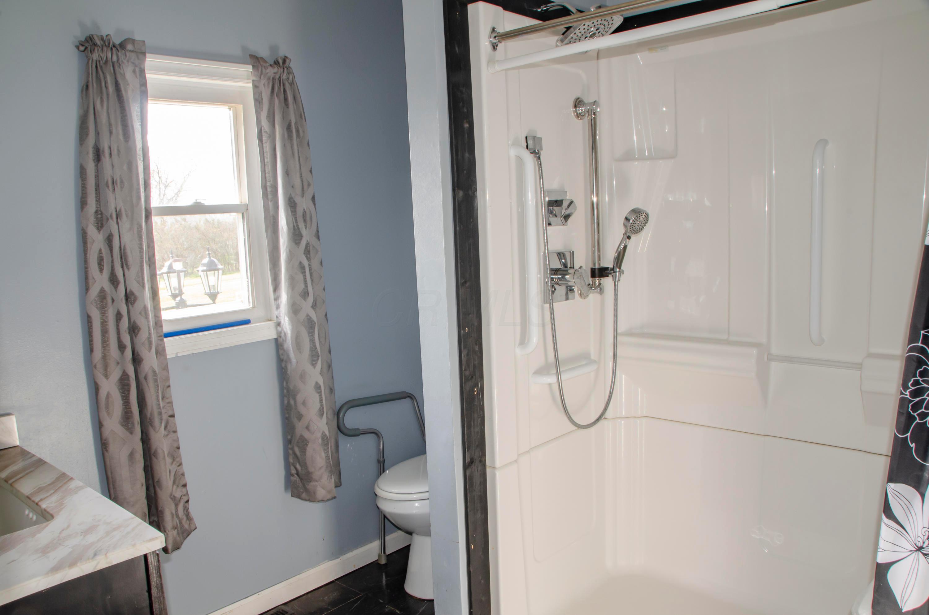 5055 Corner Road Alexandria, OH 43001 - Photo 6 of 28 Gallery Image 6