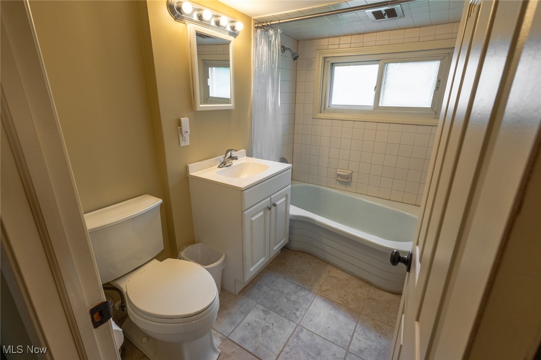 18764 Chillicothe Road Chagrin Falls, OH 44023 - Photo 24 of 47 Gallery Image 24