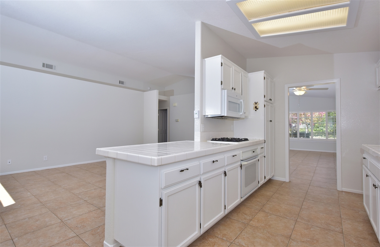 141 South Mercedes Road Fallbrook, CA 92028 - Photo 14 of 25