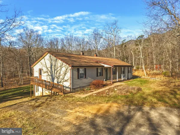 $475,000 | 553 Mt Of Olives Trail, Fort Valley, VA 22652
