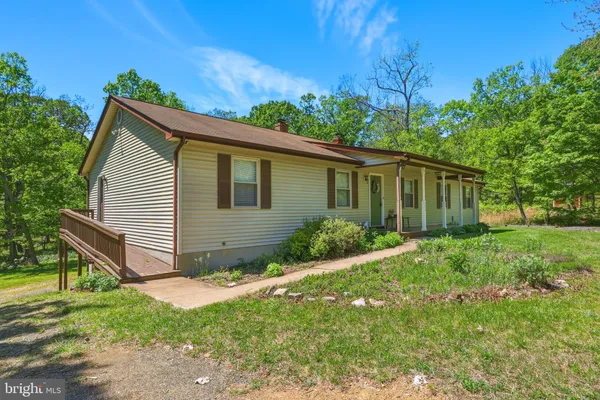 $389,000 | 553 Mt Of Olives Trail, Fort Valley, VA 22652