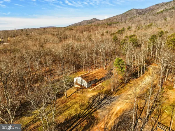 $475,000 | 553 Mt Of Olives Trail, Fort Valley, VA 22652