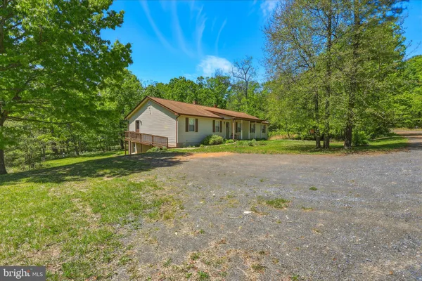 $389,000 | 553 Mt Of Olives Trail, Fort Valley, VA 22652