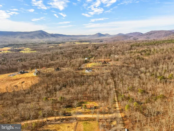 $475,000 | 553 Mt Of Olives Trail, Fort Valley, VA 22652