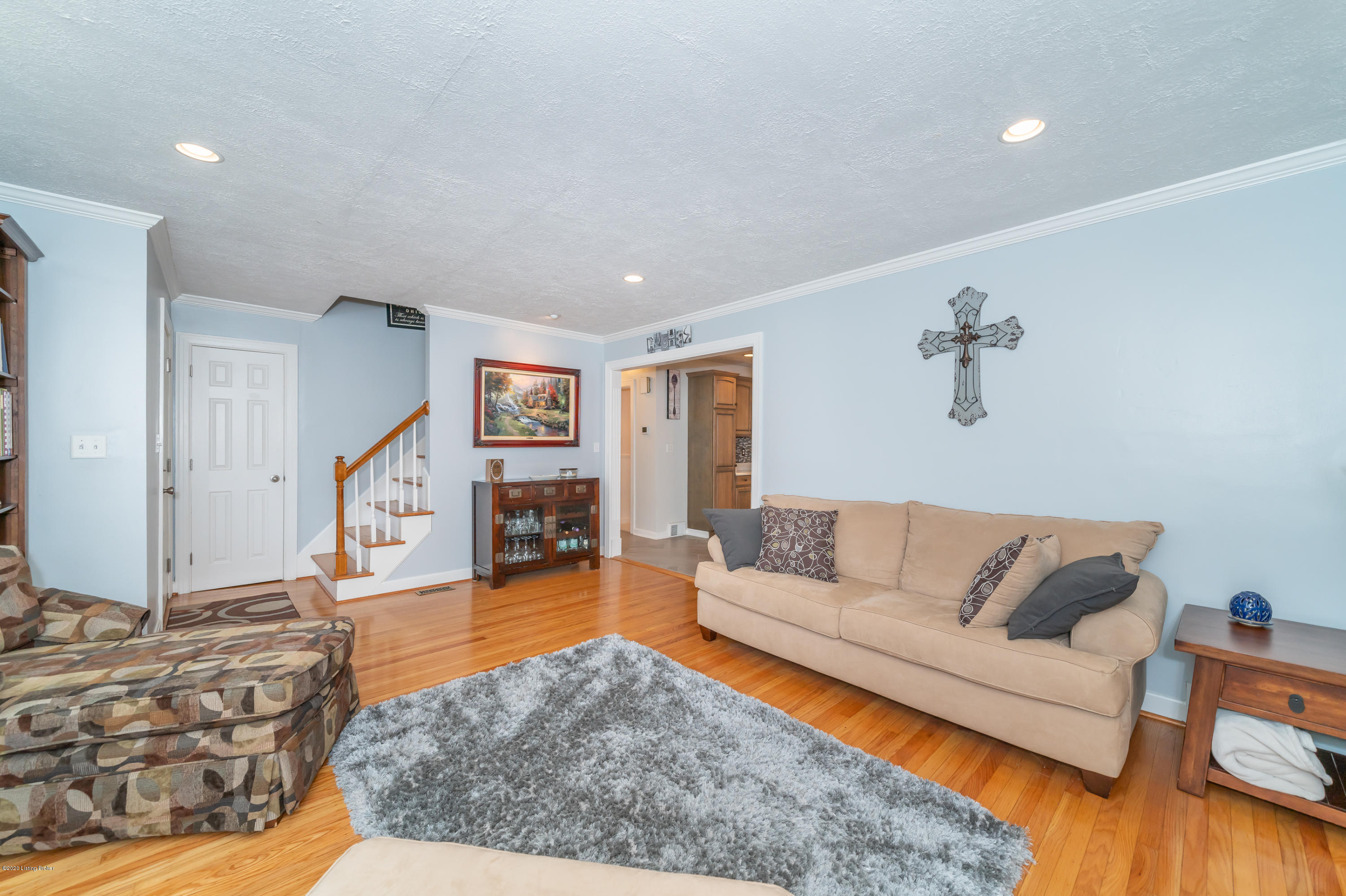 8808 Perry Road Louisville, KY 40222 - Photo 21 of 57 Family Room