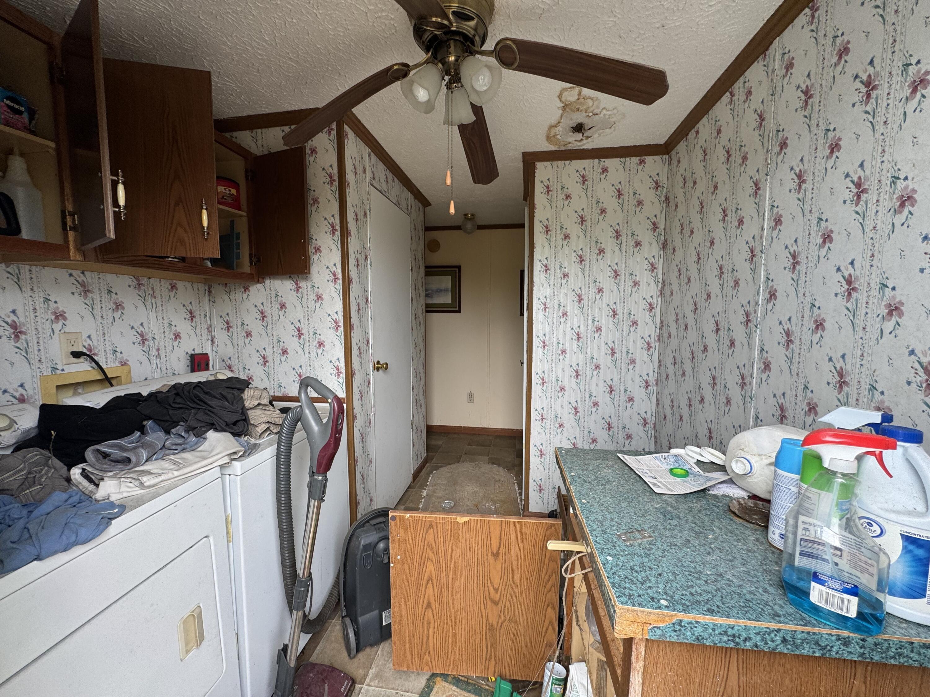 428 Pea Ridge Road Oak Hill, WV 25901 - Photo 12 of 25 Gallery Image 12