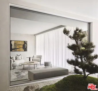 $4,995,000 | 9200 Wilshire Boulevard, Unit 203E, Beverly Hills, CA 90212