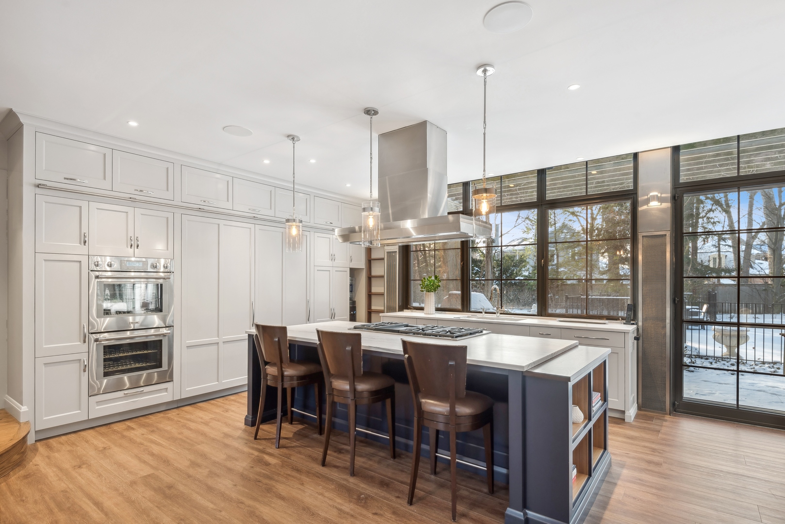 927 Romona Road Wilmette, IL 60091 - Photo 17 of 82 Gallery Image 17