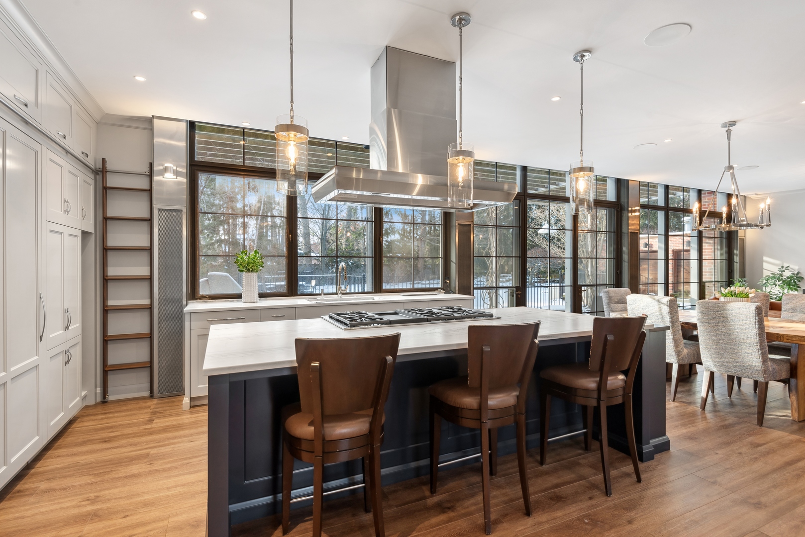 927 Romona Road Wilmette, IL 60091 - Photo 19 of 82 Gallery Image 19