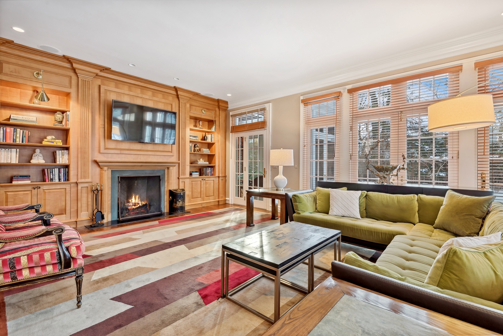 927 Romona Road Wilmette, IL 60091 - Photo 6 of 82 Gallery Image 6