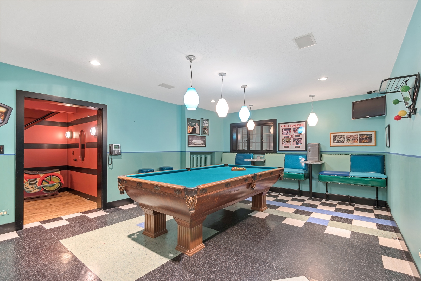 927 Romona Road Wilmette, IL 60091 - Photo 66 of 82 Gallery Image 66