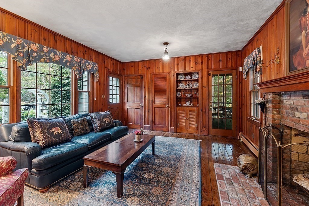 9 Whipple Road Hamilton, MA 01982 - Photo 11 of 32 Gallery Image 11