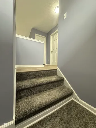 $300,000 | 305 Cardinal Drive, Whiteland, IN 46184