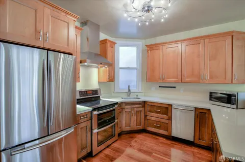 $2,749,000 | 1956-1960 Fell Street, San Francisco, CA 94117