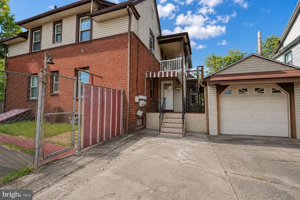 $2,200 | 1902 Trenton Avenue, Bristol, PA 19007