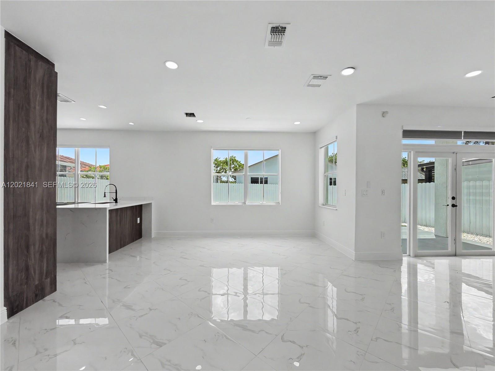 15486 Southwest 23rd Lane Miami, FL 33185 - Photo 13 of 33