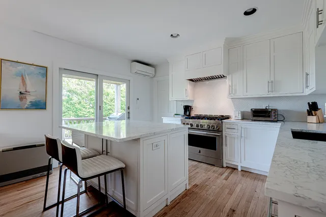 $18,990,000 | 1-3 &3a Reeds Way, Nantucket, MA 02554