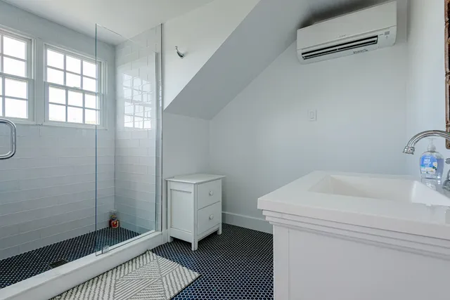 $18,990,000 | 1-3 &3a Reeds Way, Nantucket, MA 02554