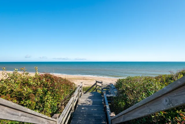 $18,990,000 | 1-3 &3a Reeds Way, Nantucket, MA 02554