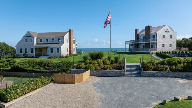 $18,990,000 | 1-3 &3a Reeds Way, Nantucket, MA 02554