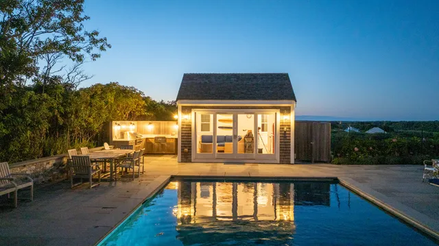 $18,990,000 | 1-3 &3a Reeds Way, Nantucket, MA 02554