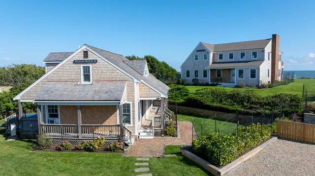 $18,990,000 | 1-3 &3a Reeds Way, Nantucket, MA 02554