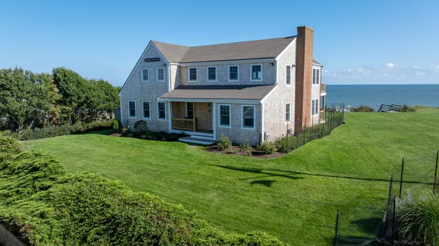 $18,990,000 | 1-3 &3a Reeds Way, Nantucket, MA 02554