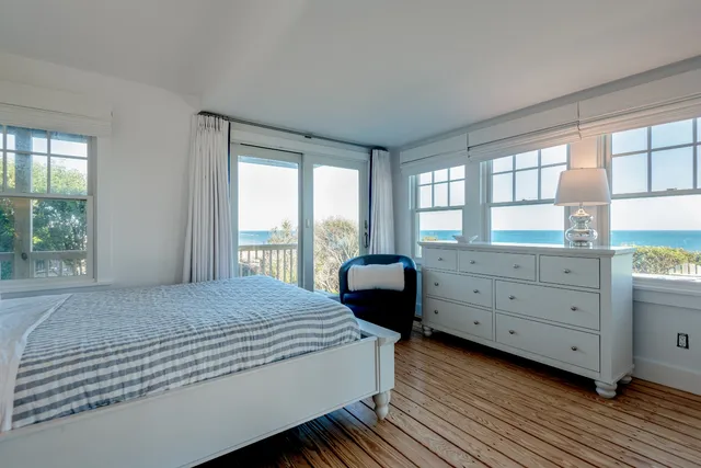 $18,990,000 | 1-3 &3a Reeds Way, Nantucket, MA 02554