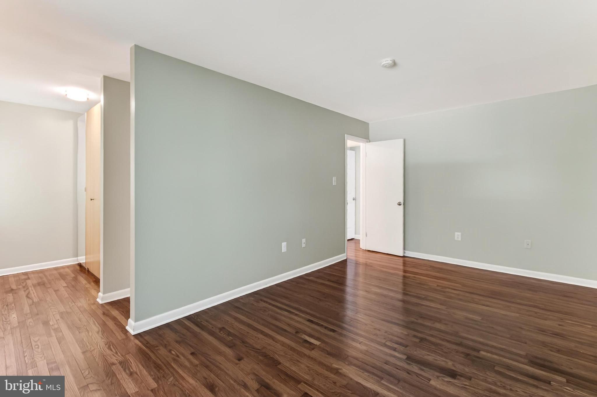 1498 Roundleaf Court Reston, VA 20190 - Photo 48 of 62 Excellent Size