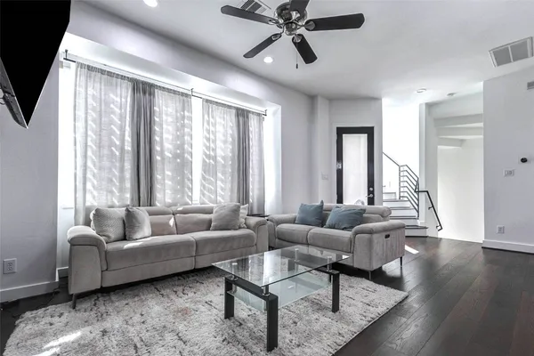 $409,000 | 5715 Larkin Street, Unit D, Houston, TX 77007