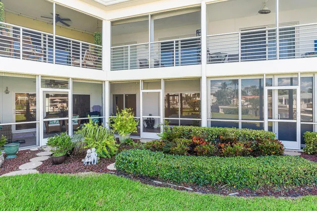 $474,000 | 701 Harbour Drive, Unit 103, Boca Raton, FL 33431