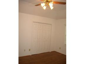 225 Fleenor Road Piney Flats, TN 37686 - Photo 3 of 9 Photo 3