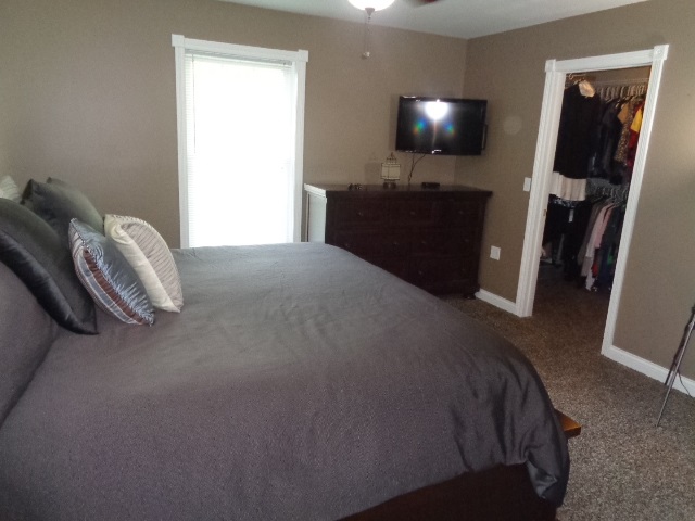 6032 East Baseline Road Mount Pleasant, MI 48858 - Photo 24 of 31 1847430-23.JPG