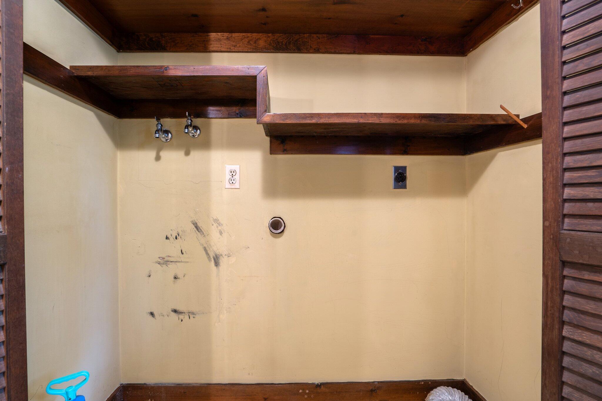 319 Sligo Road Yarmouth, ME 04096 - Photo 31 of 53 Full Bathroom with