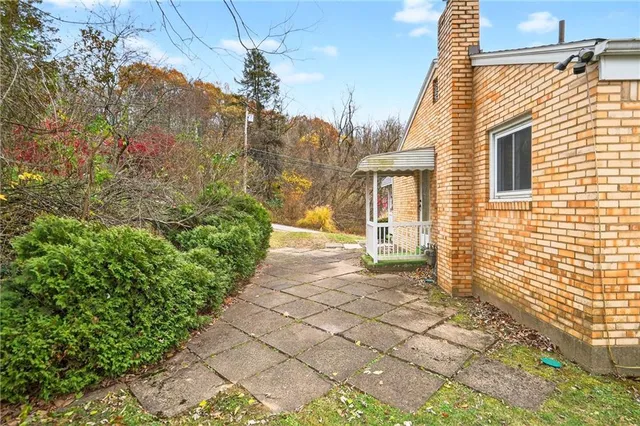 $134,900 | 601 Naysmith Road, North Versailles, PA 15137