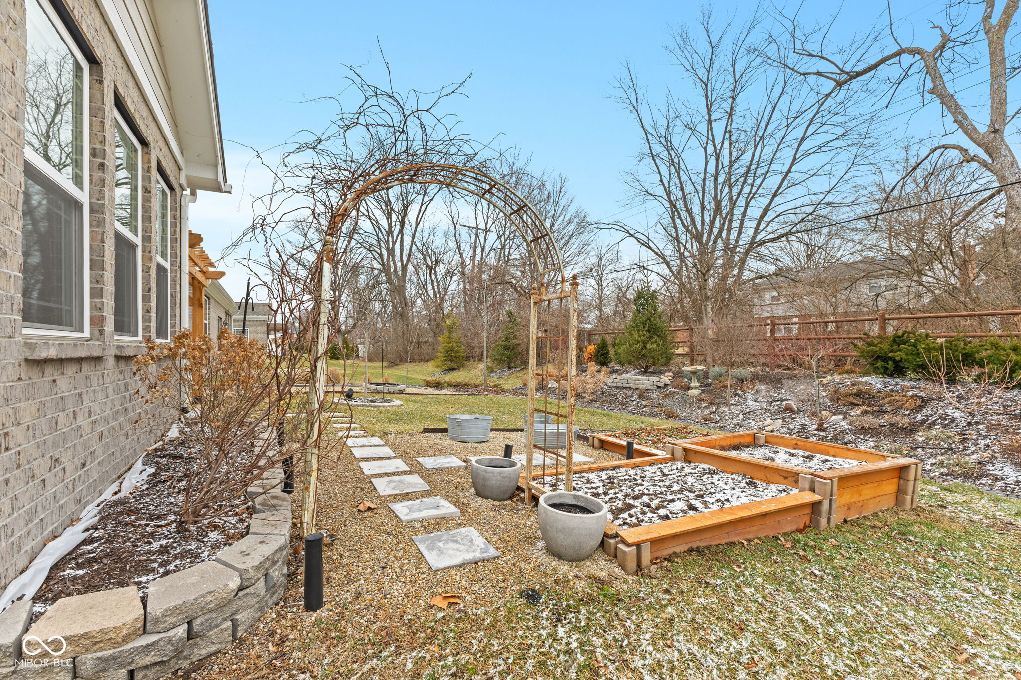 6341 Stallion Way Indianapolis, IN 46260 - Photo 6 of 28